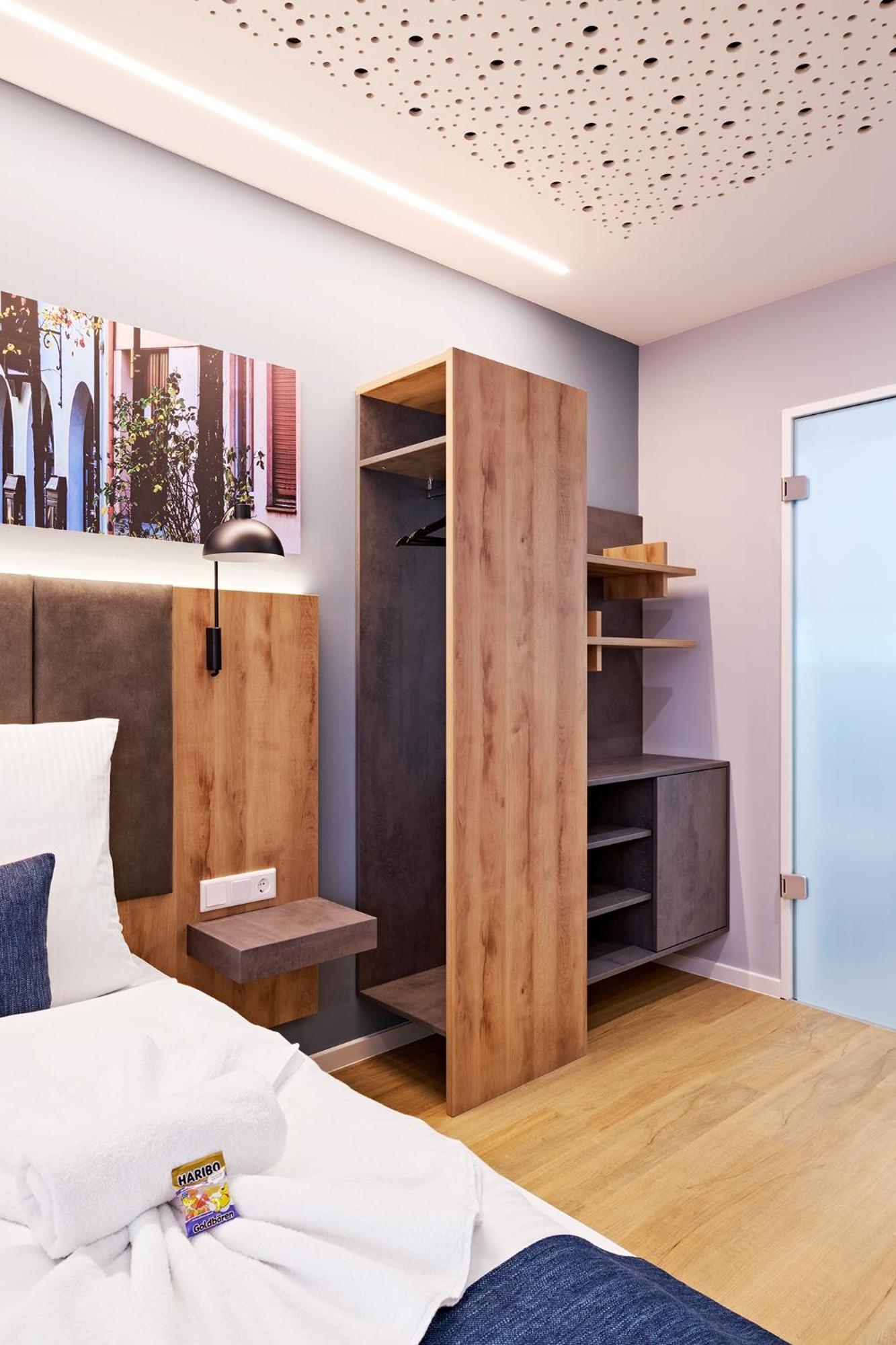 Xzllenz Traum Studio-Apartment, Frei-Parken, U-Bahn, Kueche Nürnberg Dış mekan fotoğraf