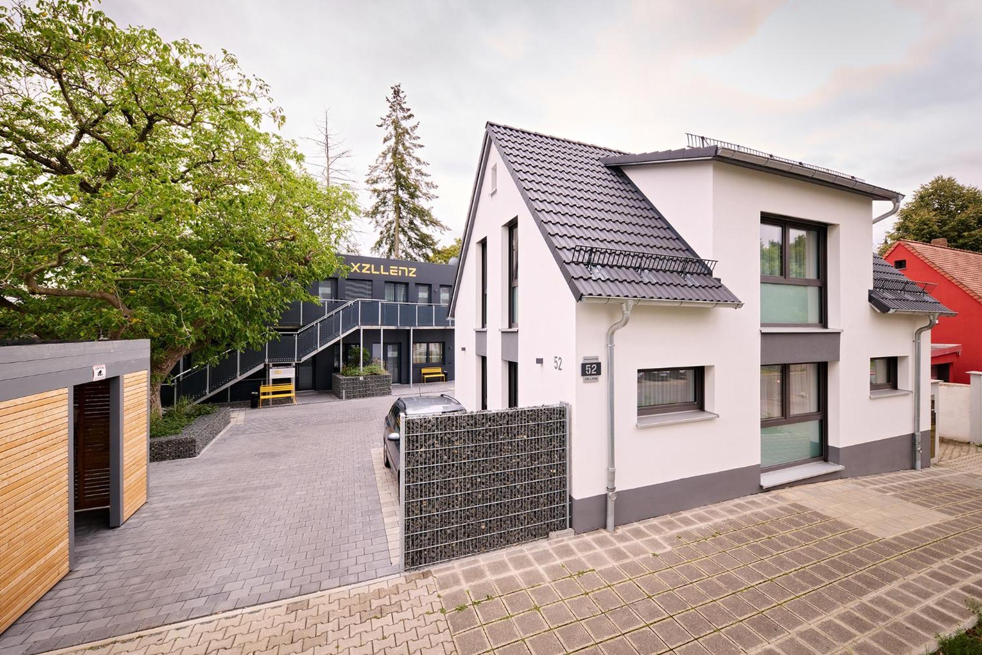 Xzllenz Traum Studio-Apartment, Frei-Parken, U-Bahn, Kueche Nürnberg Dış mekan fotoğraf